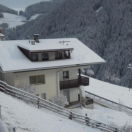 Haus Tasser San Lorenzo di Sebato Exterior foto